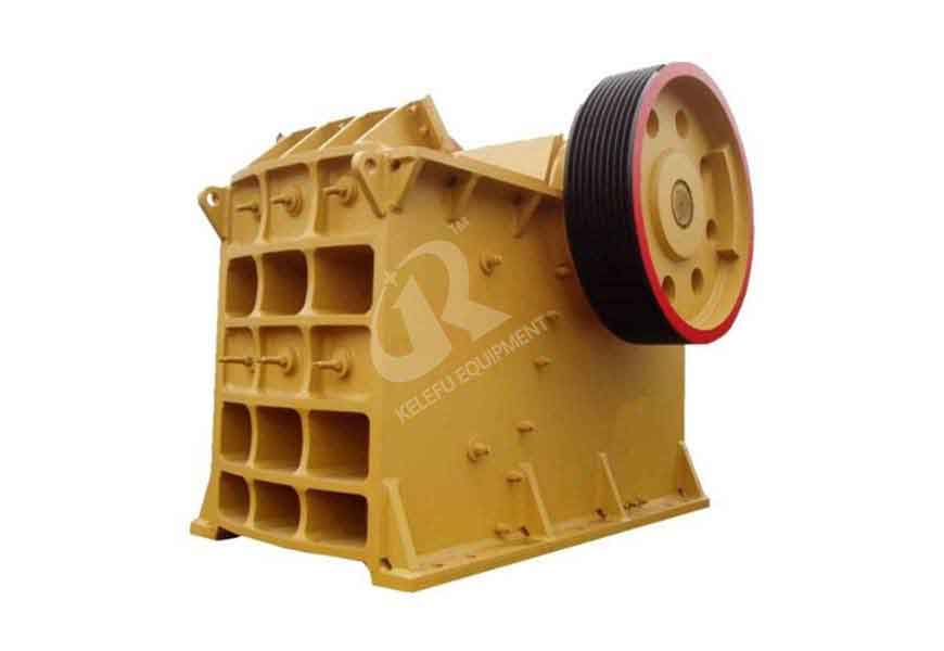 Jaw type fine crusher